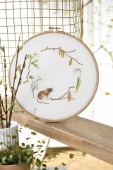 embroidery hoop -wreath-